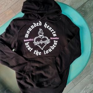 Beautiful Disaster black hoodie small